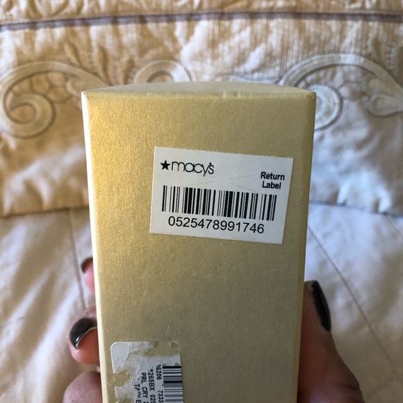 Boxed Bracelets - Picture 4 of 5